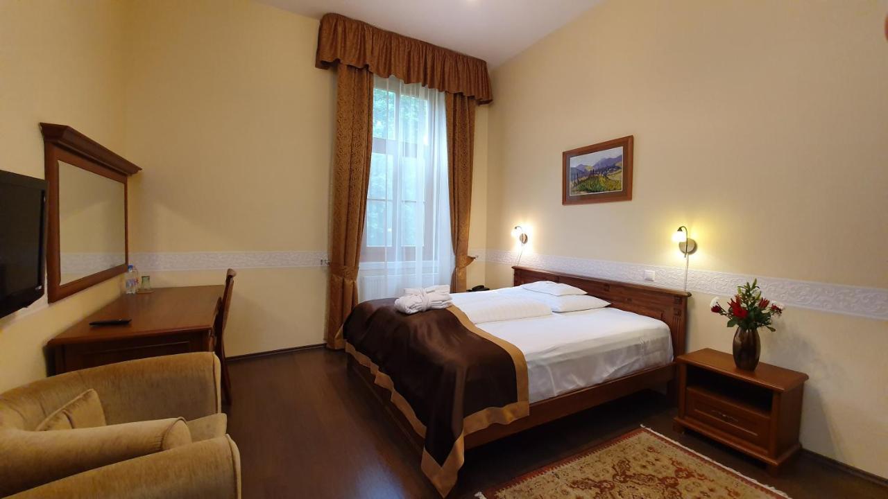 Fonix Wellness Resort Csitár エクステリア 写真