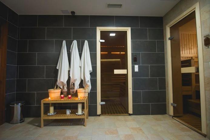 Fonix Wellness Resort Csitár エクステリア 写真