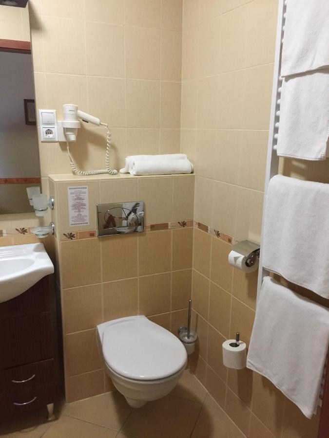 Fonix Wellness Resort Csitár エクステリア 写真